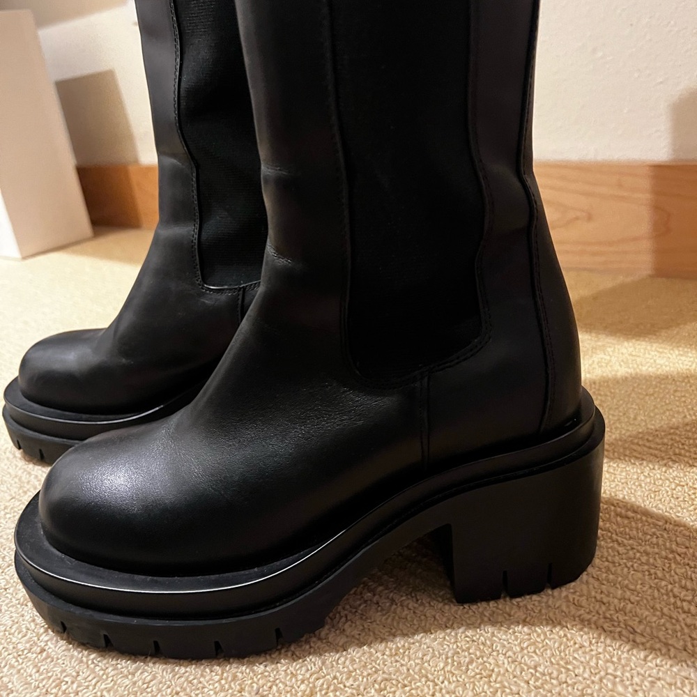 bottega veneta Women's Black Knee-High Boots - Picture 6 of 7